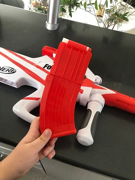 Fortnite Nerf leksaksvapen röd vit