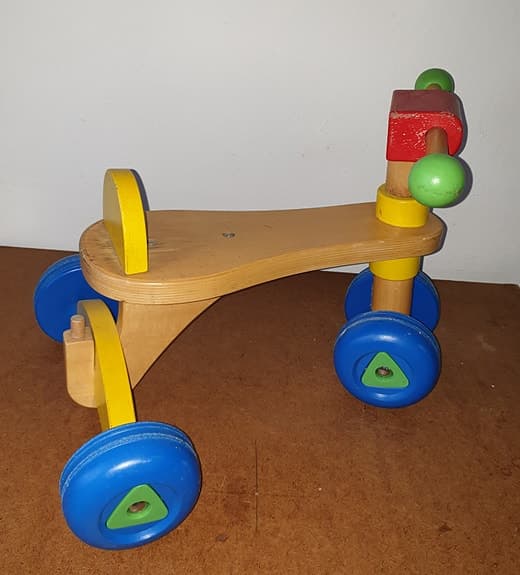 Trehjuling för litet barn