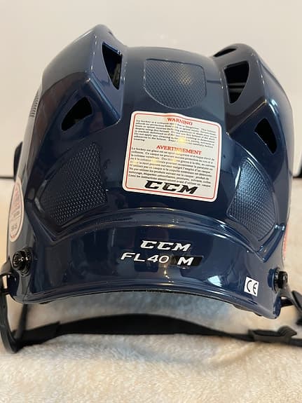 FYNDA Hockeyhjälm CCM marinblå medium inkl galler