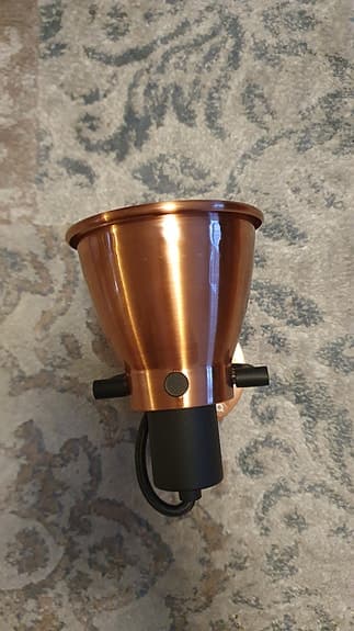 4 st taklampor, spot, koppar, med ljuskällor.