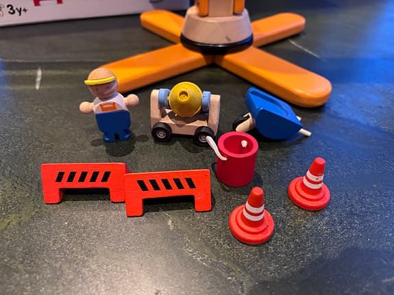 Plan toys - lyftkran 6086