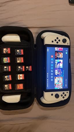 Nintendo Switch OLED spelkonsol vit + 11 spel + fordral