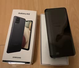 Samsung Galaxy A12 svart