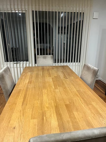 Matbord och 4 stolar
