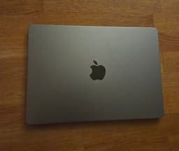 Apple MacBook Air 13" M2 16GB RAM
