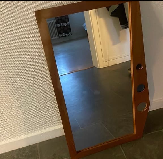 spegel med träram i teak 1950/60-tal