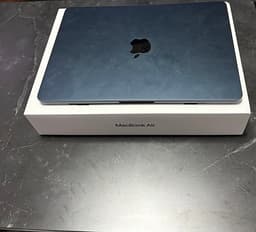 Apple MacBook Air M2 13 tum