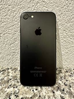 IPHONE 7 • 32GB • OLÅST • 91% BATTERIHÄLSA