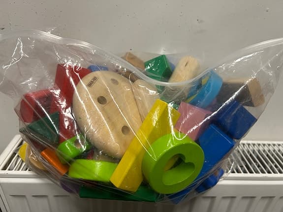 BRIO träklossar färgglada