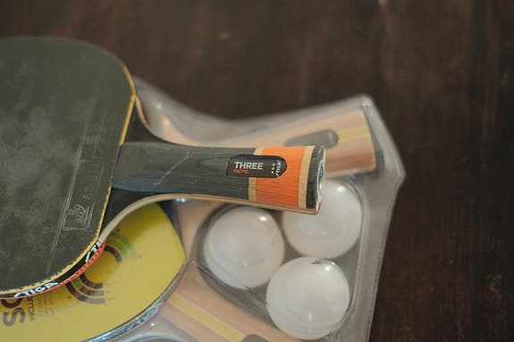 Stiga Set Sonic bordtennisset med racketar och bollar