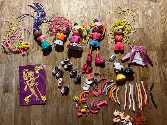 Betty Spaghetty dockor, 5 st med tillbehör. Från 90-talet