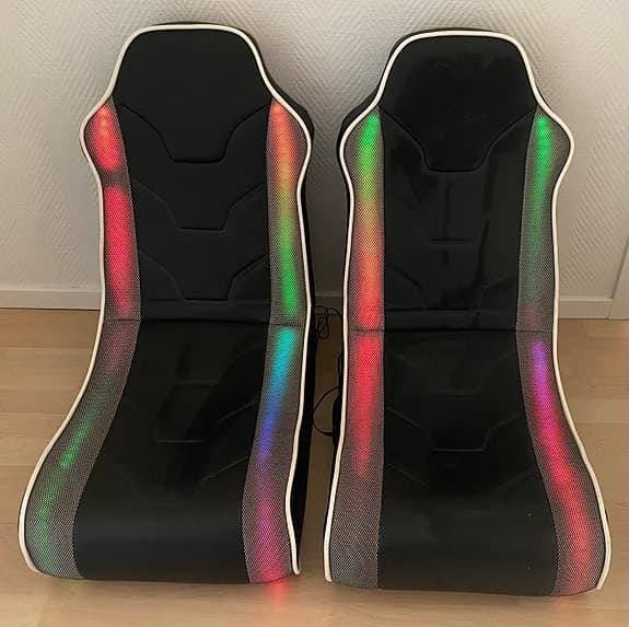 X Rocker gamingstolar ,golvmodell med ljud och LED-belysning svart