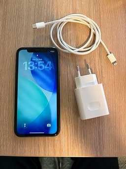 Apple iPhone 11 64GB Black