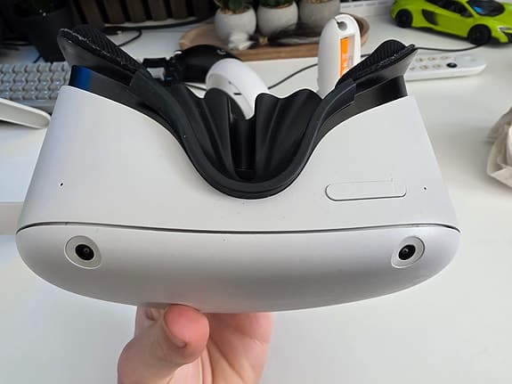 Oculus Quest 2 VR inkl. headstrap och ström + ljud adapter