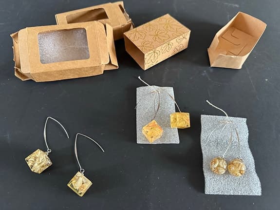 Handgjorda örhängen