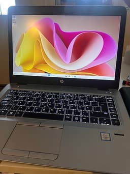 Hp EliteBook 840 med dockstation
