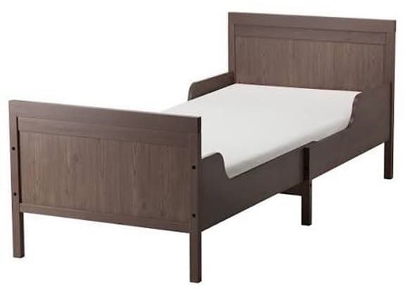 IKEA juniorsäng med madrass brun trä/ OÖPPNAD !!!