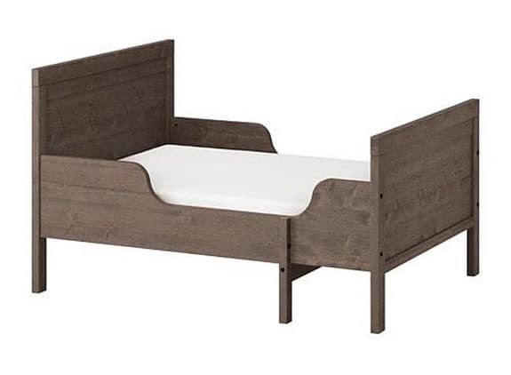 IKEA juniorsäng med madrass brun trä/ OÖPPNAD !!!