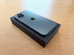 Apple iPhone 12 Pro 128 GB grafit