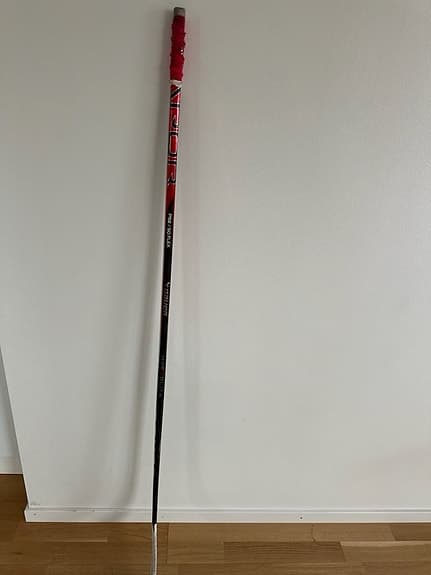 Hyperlite 2 hockeyklubba röd