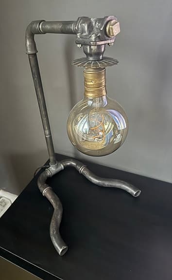 Lampa i industridesign