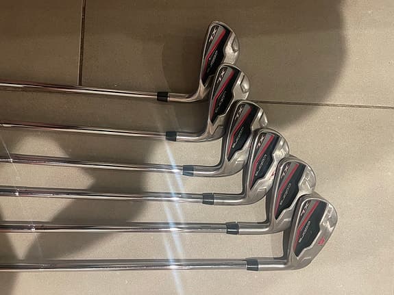 Cobra XL järnklubbor (p-5) stål skaft