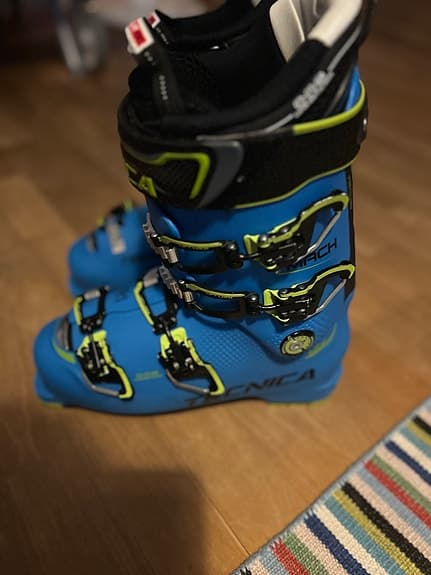 Tecnica Mach1 alpina pjäxor blå