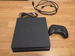 PlayStation 4 Slim