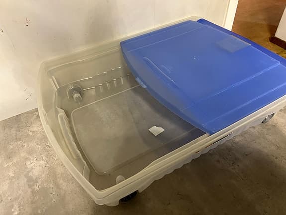 Smart förvaringslåda med hjul – Mycket fint skick!