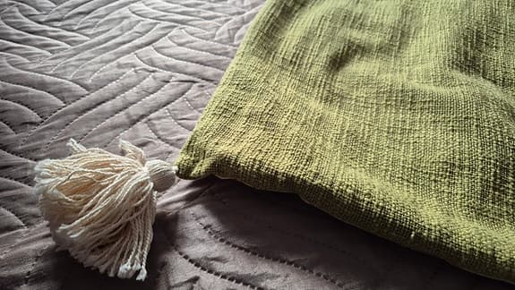 Mycket fina, helt nya kuddöverdrag från Noble House!