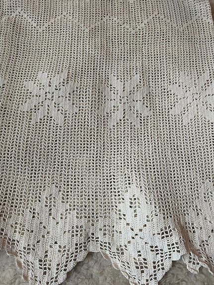 Handvirkade gardiner /kappa