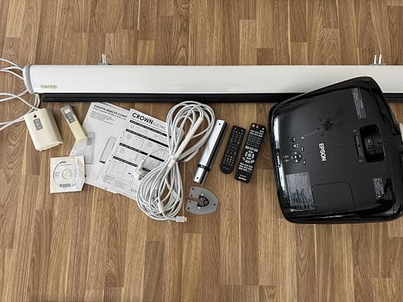 Projektor och projektorduk paket