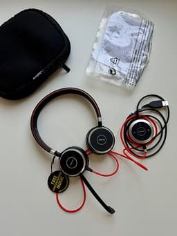 Helt nytt Jabra Evolve 40 Headset