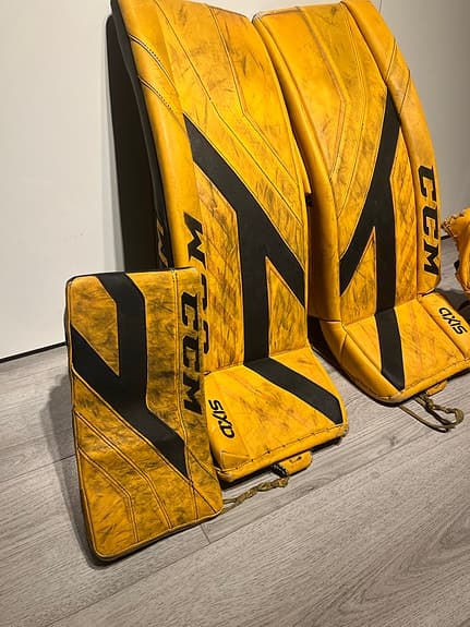 CCM Axis målvaktsutrustning gula