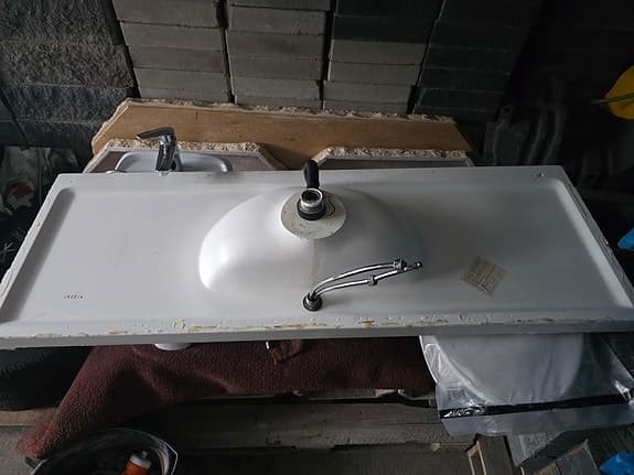 Tvättställ med bänkskiva 140 cm vit