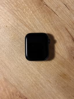Apple Watch 4 44m stålboett svart, Cellular