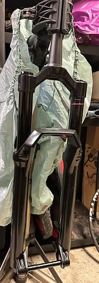 RockShox Zeb Base RC 160mm 29" Boost