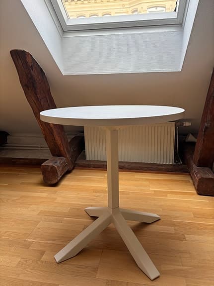 Lammhults litet matbord, konferensbord
