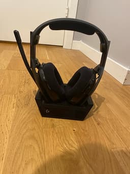 Logitech Astro a50x trådlöst gamingheadset med basstation svart