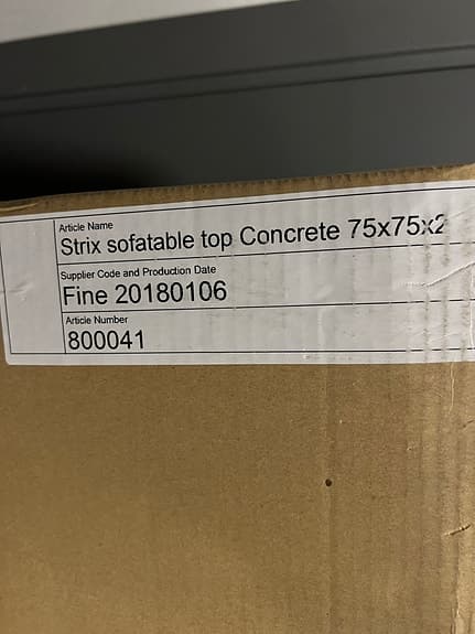 Soffbord med cement skiva (Nytt i kartong)