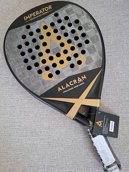 Nya och beg padelracket! Adidas , starvie,  lok mfl...