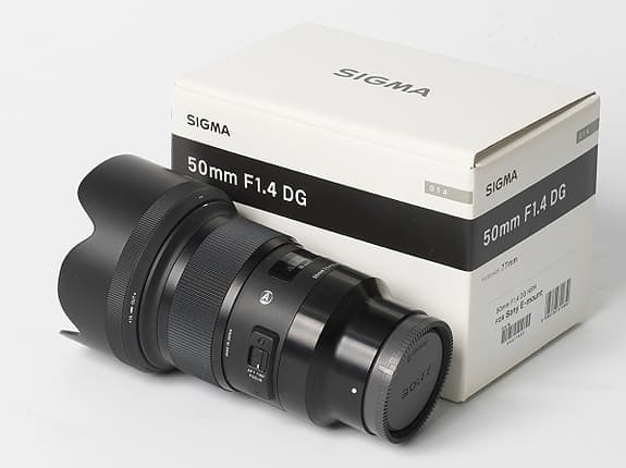 Sigma 50mm F1.4 DG Sony