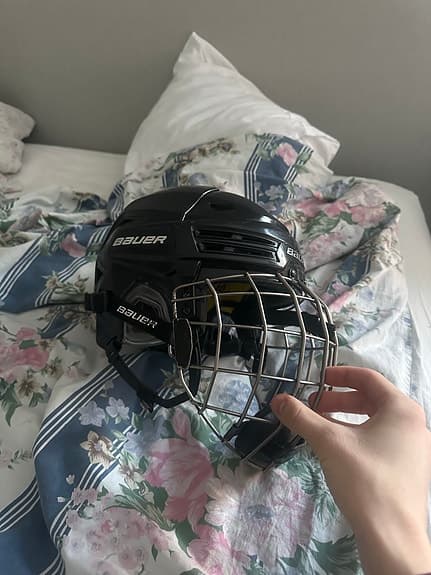 Bauer hockeyhjälm (re akt 200)