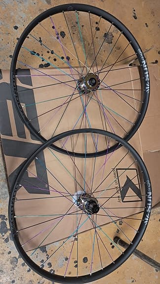 Hjulpar 27.5 Sunringle duroc 35mm