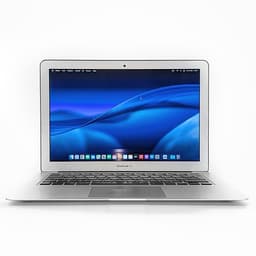 MacBook Air 13” – Perfekt för studier & vardag – 8GB RAM