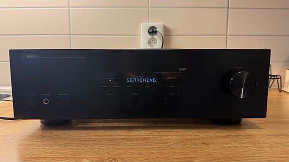 Yamaha stereoreceiver svart /pionner