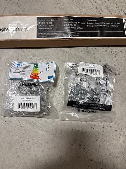 LED-list och spotlights