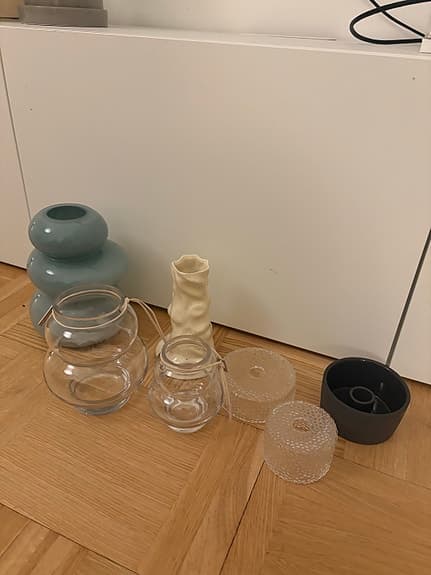 Vaser och ljuslyktor