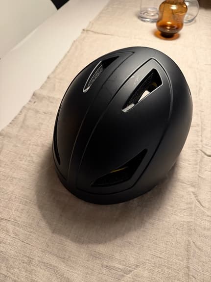 Tec Nice Mips cykelhjälm