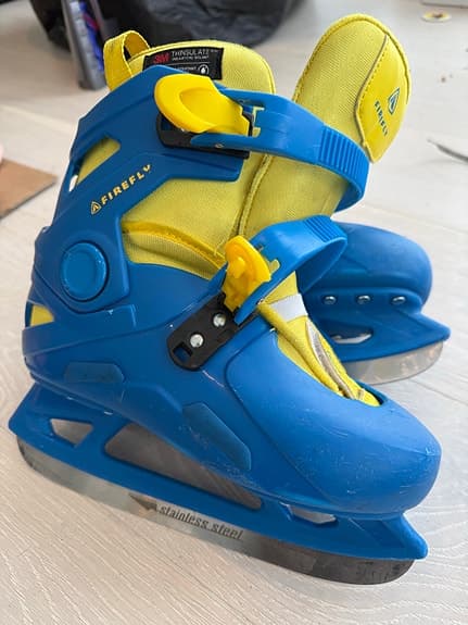 Firefly NaoMega II J ishockeyskridskor barn storlek 35 blå gul